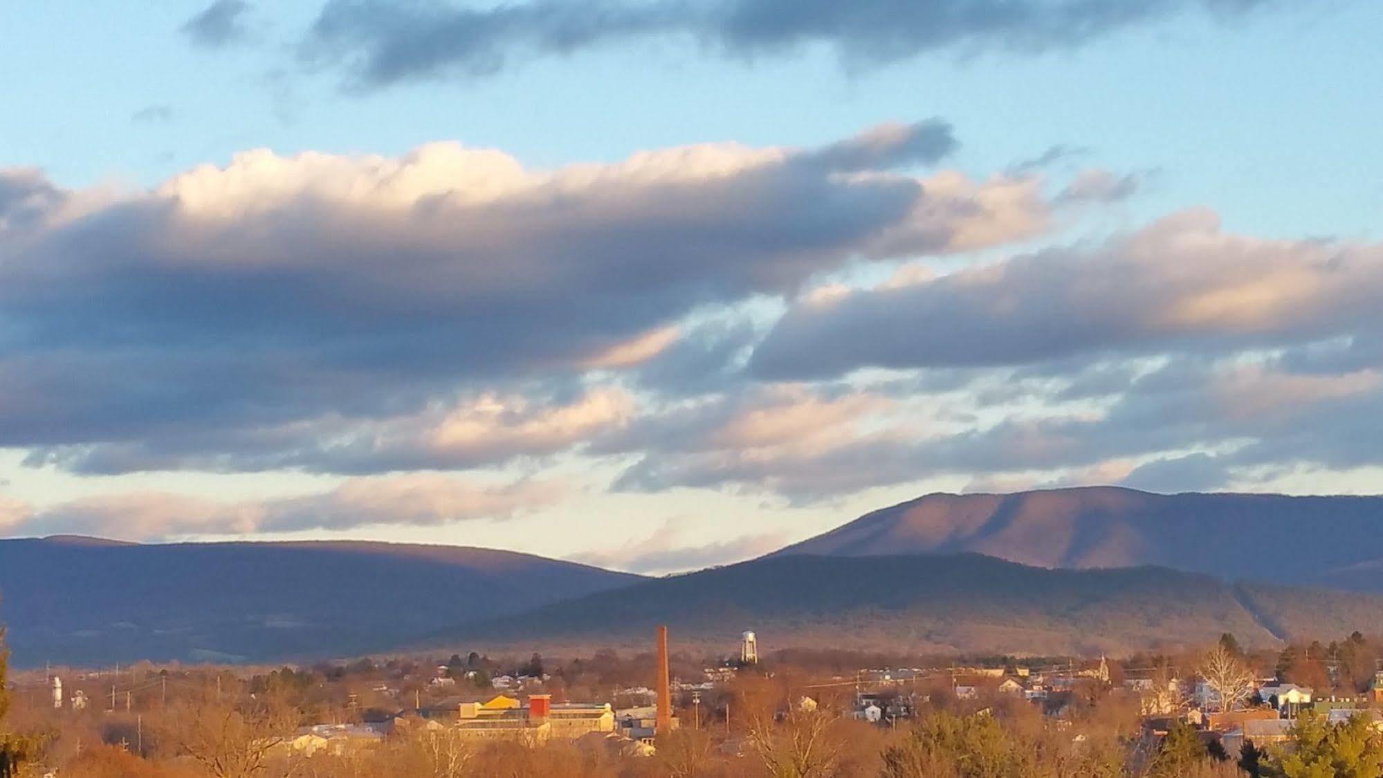 Mayneview B&B Luray Esterno foto